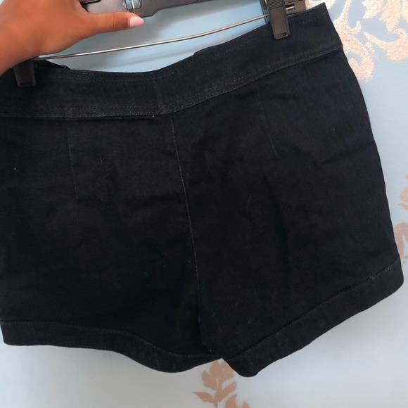 ✨NWT✨Express Jeans shorts size 10 - Picture 3 of 3